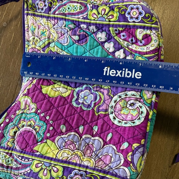 Vera Bradley crossbody bag and Tri fold wallet. - Picture 4 of 10